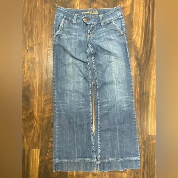 American Eagle Outfitters Jeans American Eagle Womens Size